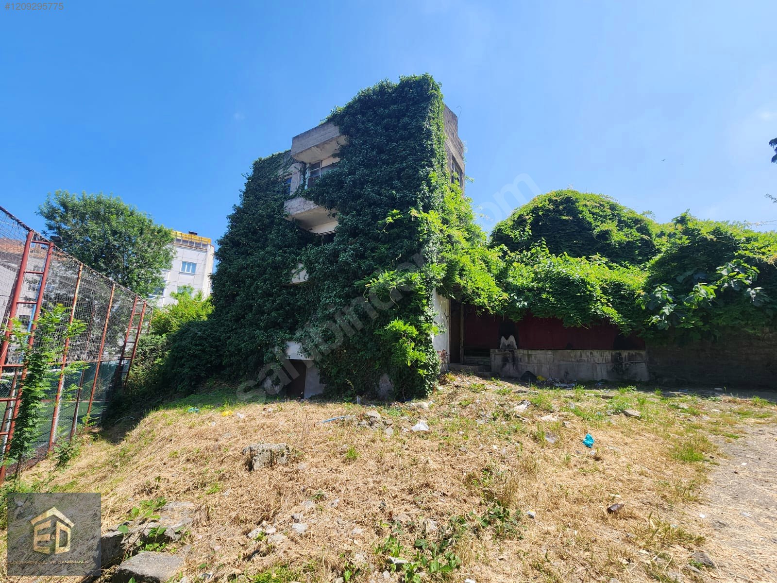 E&D GAYRİMENKUL TRABZON GAZİPAŞA'DA SATILIK 75 M² İMARLI ARSA - TRABZON ORTAHİSAR fotoğraf 3