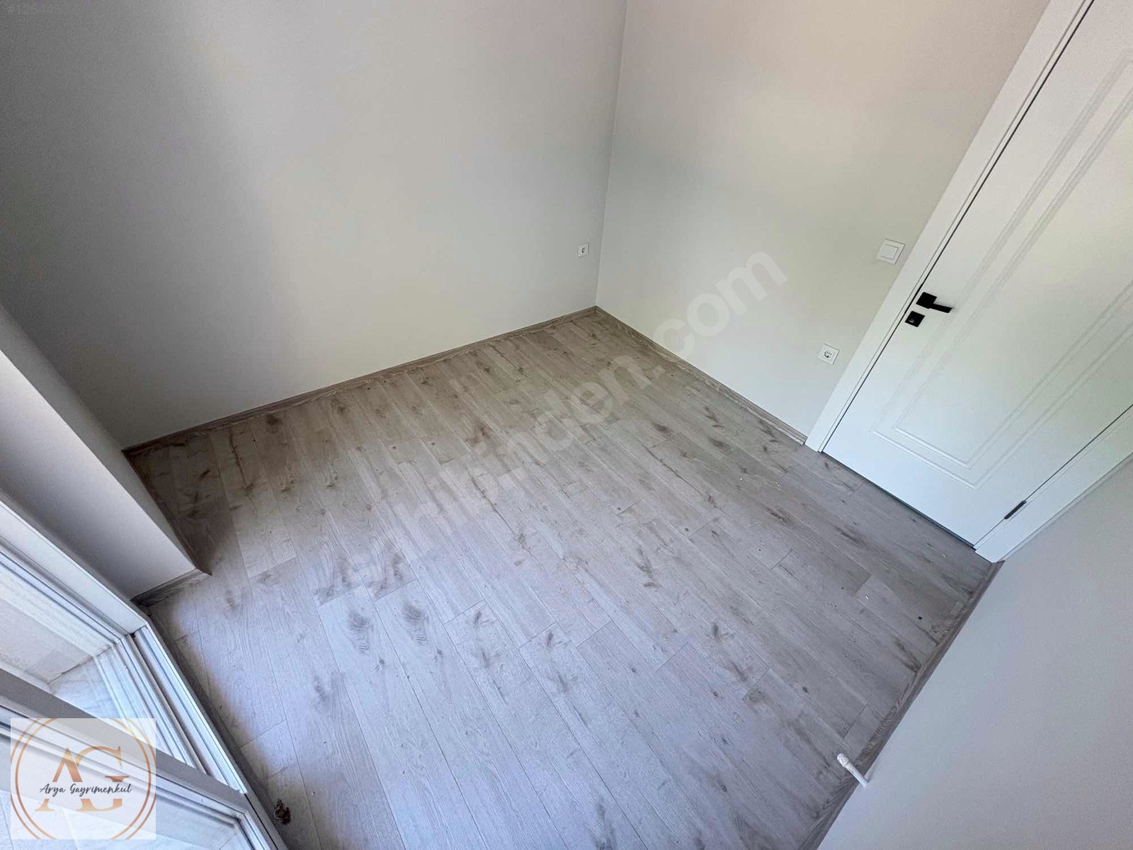 ARYA'DAN GÜRE'DE MÜSTAKİL BAHÇE KULLANIMLI SATILIK 1+1 DAİRE - BALIKESİR EDREMİT fotoğraf 13