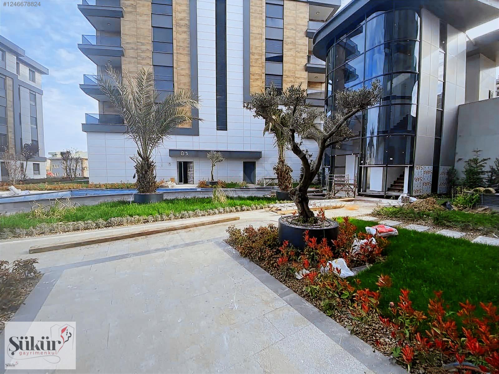 BAŞAKŞEHİR'DE YENİ YERLEŞİM KISA KATLI 4,5+1 SATILIK SIFIR DAİRE - İSTANBUL BAŞAKŞEHİR fotoğraf 3