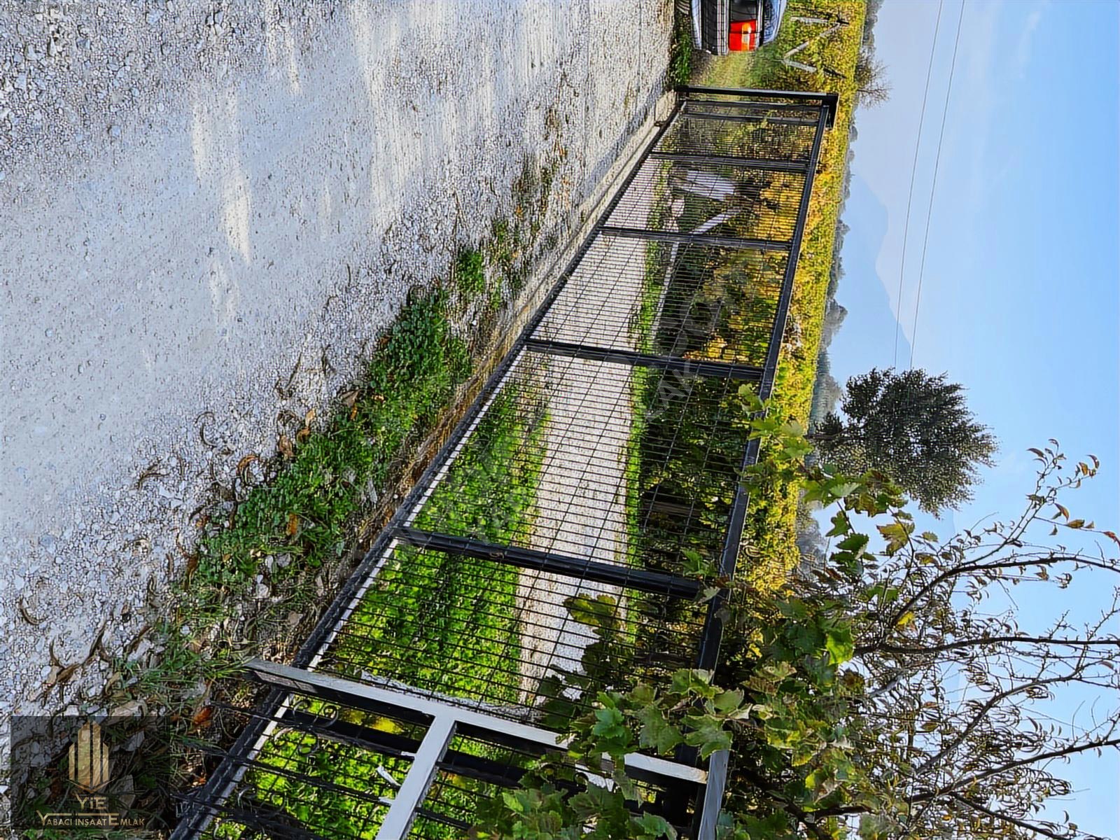 MANİSA OTOGAR ARKASI EV TAKASLI BAĞ EVİ