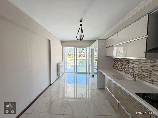 ROYAL EMLAKTAN IRMAK MANZARALI KİRALIK 3+1 HARİKA DAİRE - AMASYA MERKEZ fotoğraf 2