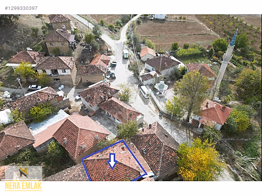 UŞAK SİVASLI KETENLİK KÖYÜNDE 116 m2 TEK TAPU EV VE ARSASI - UŞAK SİVASLI fotoğraf 4