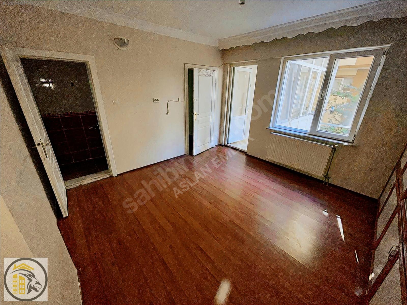 ASLAN EMLAK'TAN FATİH MAH. MERKEZDE GENİŞ SATILIK 3+1 DAİRE - KÜTAHYA MERKEZ fotoğraf 3