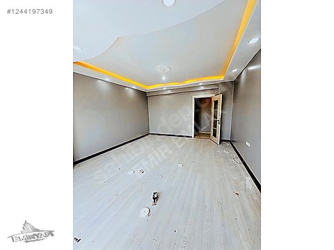 EMİR EMLAK GAYRİMENLULDEN SATILIK 3+1 KAFKAS ÜNİ KARŞISI GÜNEY - KARS MERKEZ fotoğraf 2