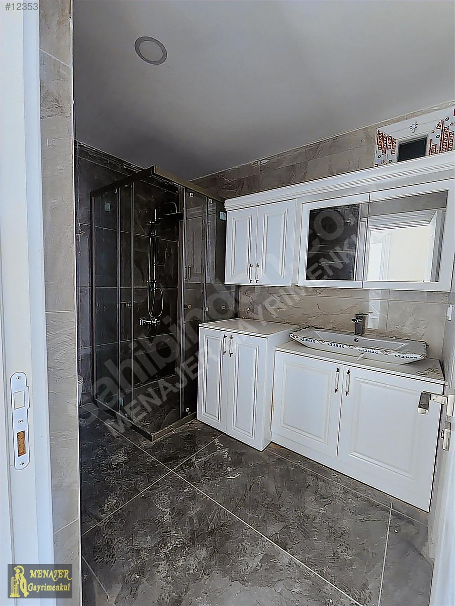 MENAJER'DEN 50.YIL'DA SİTE İÇİNDE LÜKS 4+1 SATILIK DAİRE - MERSİN YENİŞEHİR fotoğraf 5