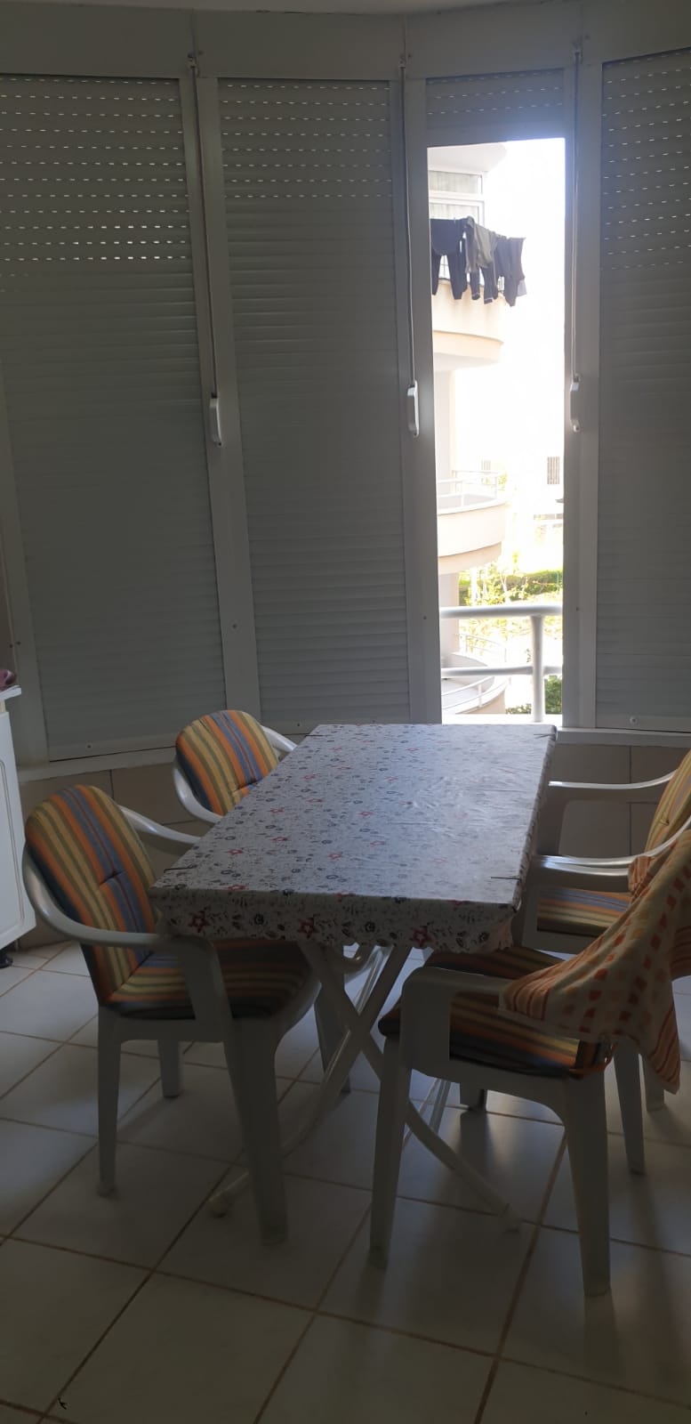 ATAKENT SUSANOĞLUNDA SAHİLE YAKIN SATILIK EŞYALI 1+1 DAİRE - MERSİN SİLİFKE fotoğraf 16
