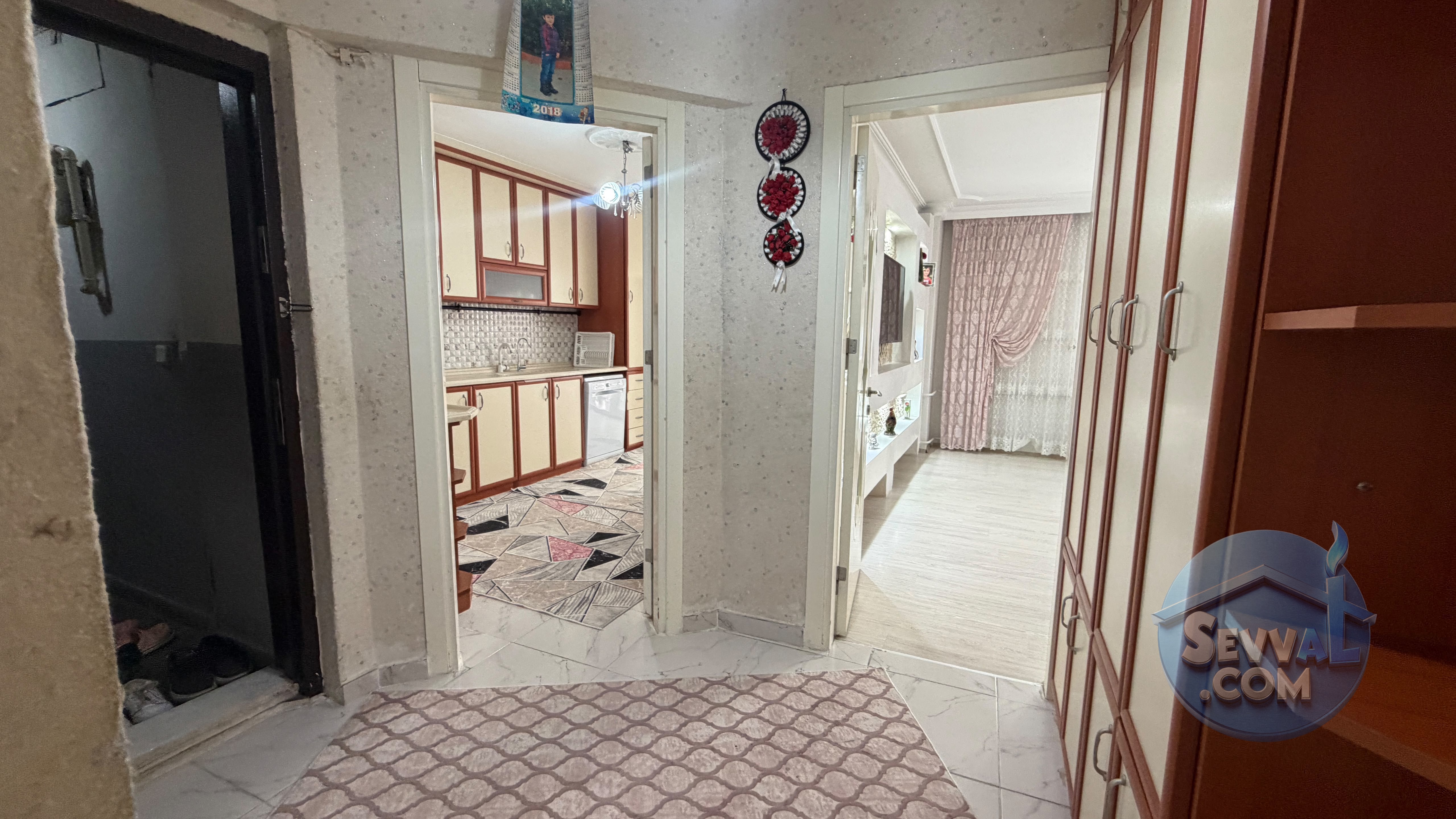 DEĞİRMENÖNÜ MAHALLESİ’NDE DENİZLİ LİSESİ YAKININDA SATILIK 2+1 DAİRE - DENİZLİ MERKEZEFENDİ fotoğraf 5