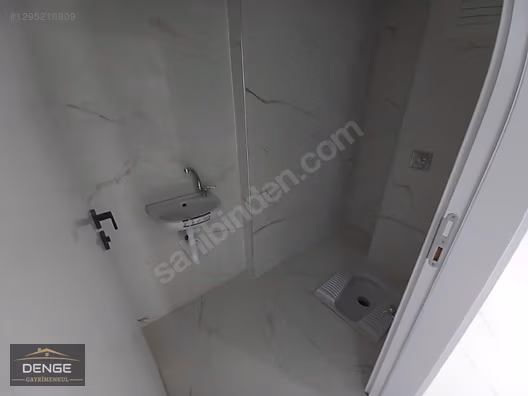 DENGE'DEN DARICA'DA CADDE ÜZERİ SATILIK 3+1 LÜKS DAİRE - KOCAELİ DARICA fotoğraf 4