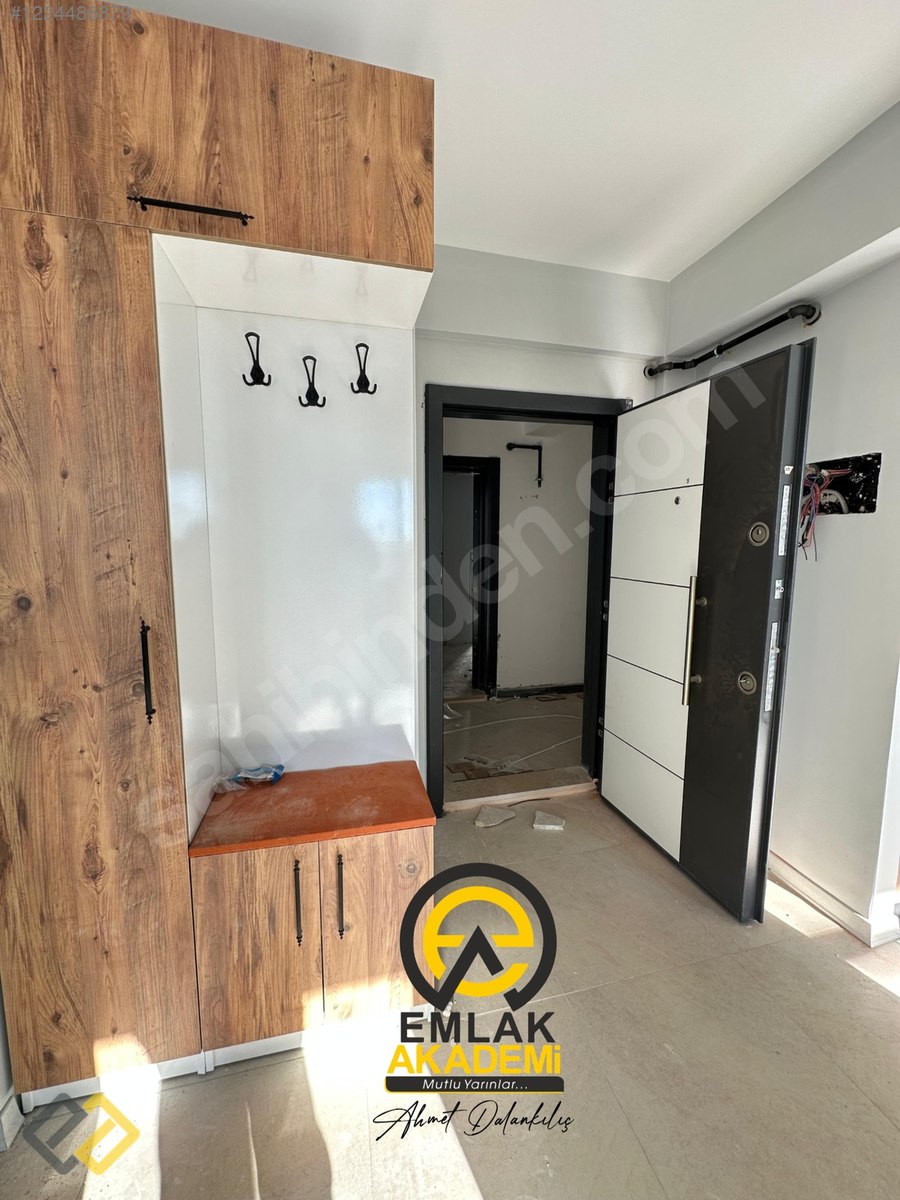 **EMLAK AKADEMİDEN** ÜNİVERSİTE MEVKİ SATILIK 2+1 SEÇME DAİRELER - YOZGAT MERKEZ fotoğraf 3