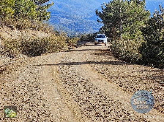 🚨 GEDİZ'DE KÖY MANZARALI 6.266 M² EŞSİZ ARAZİ 🚨 - KÜTAHYA GEDİZ fotoğraf 6