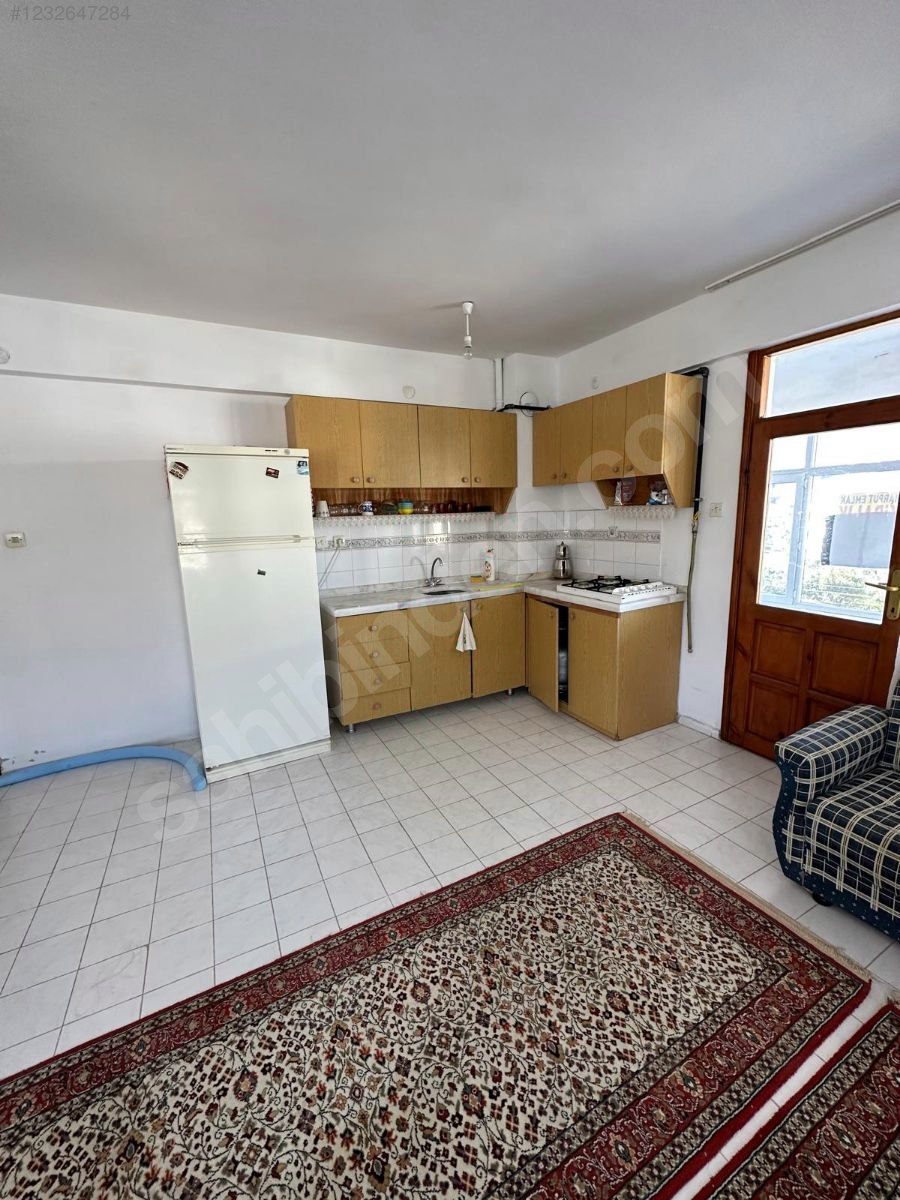 SAHİBİNDEN DENİZE 10 ADIM SAHİLDE.ARAÇ TAKASA UYGUN 2+1 eşyalı - YALOVA ARMUTLU fotoğraf 20
