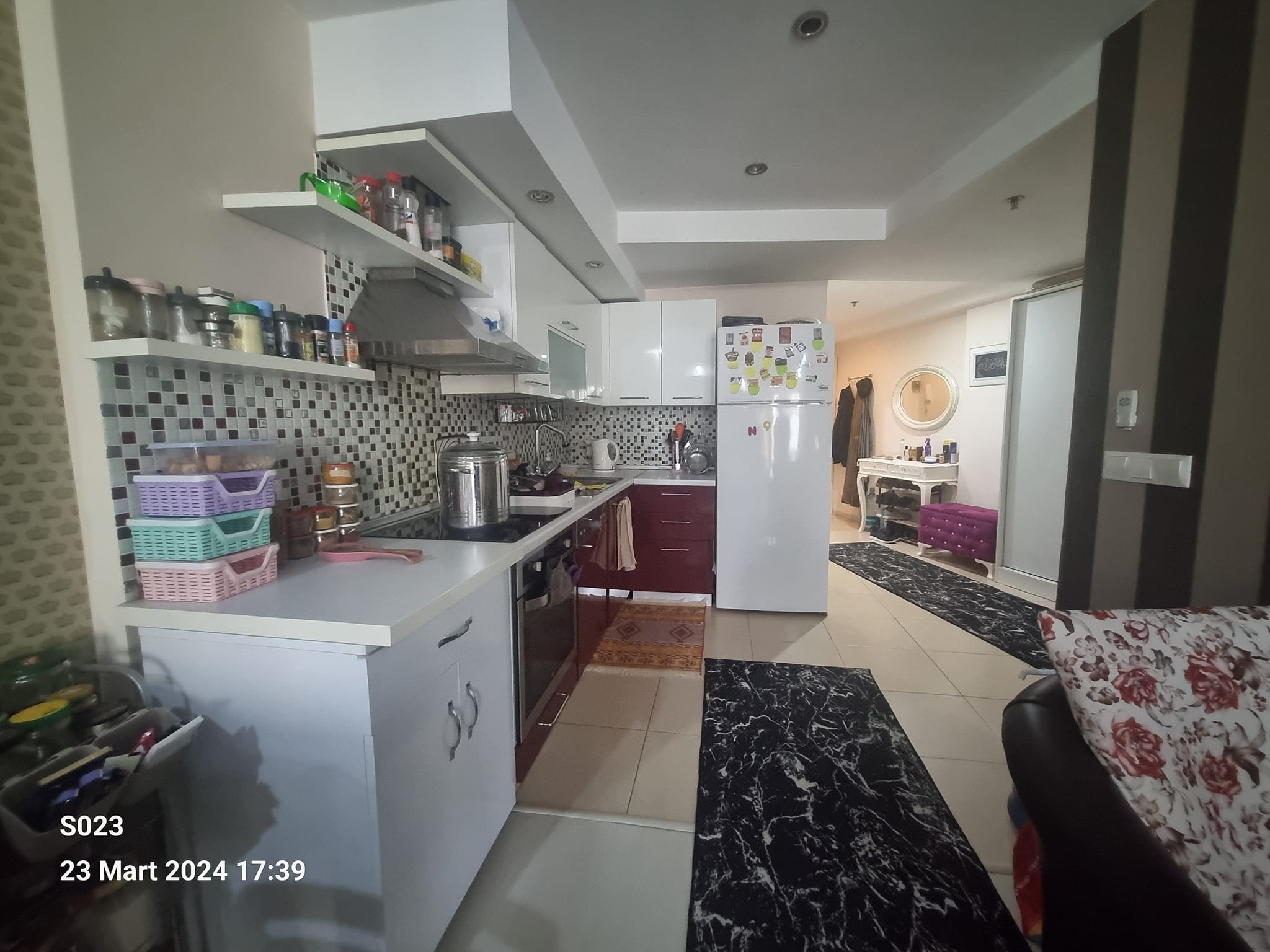 BEYKENT METROBÜS 10 DAKİKA PAPATYA 3 SİTE SATILIK DAİRE 2+1  - İSTANBUL ESENYURT fotoğraf 2