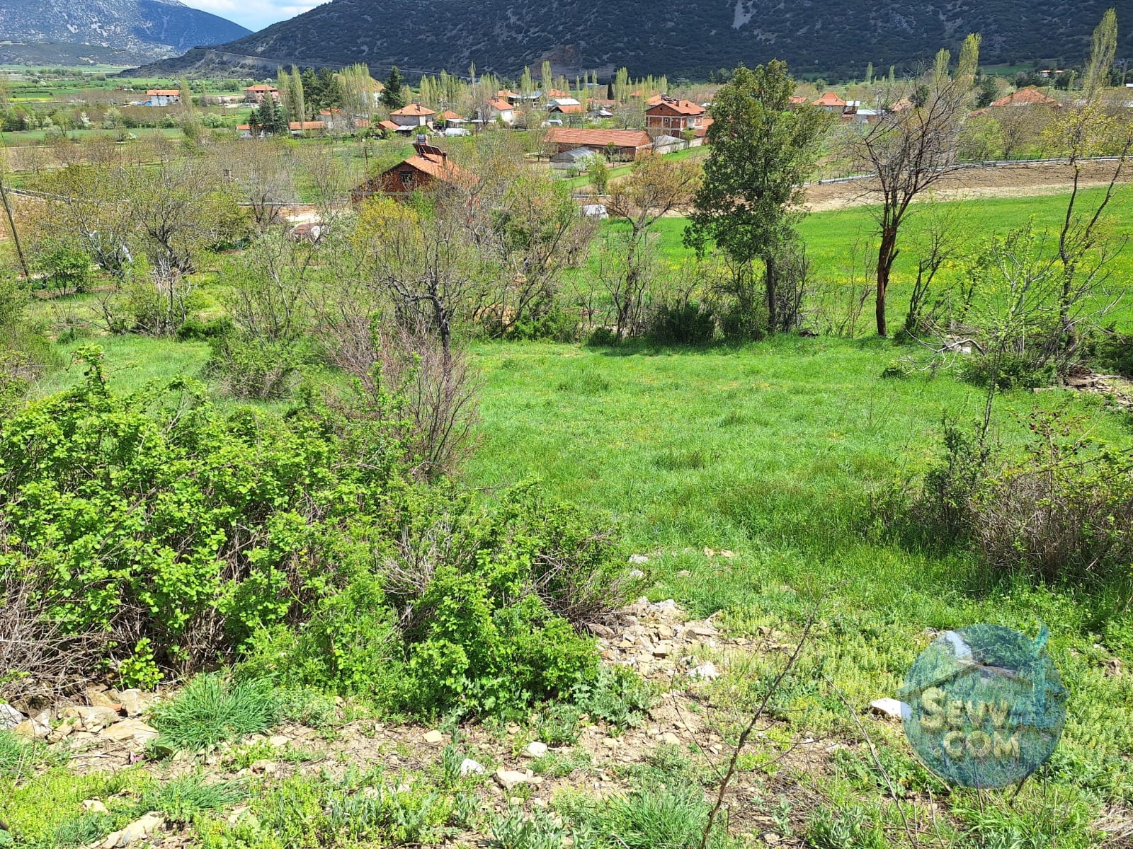 BURDUR AĞLASUN KİBRİT KÖYÜNDE SATILIK KERPİÇ EV VE TARLA - Burdur Ağlasun fotoğraf 30