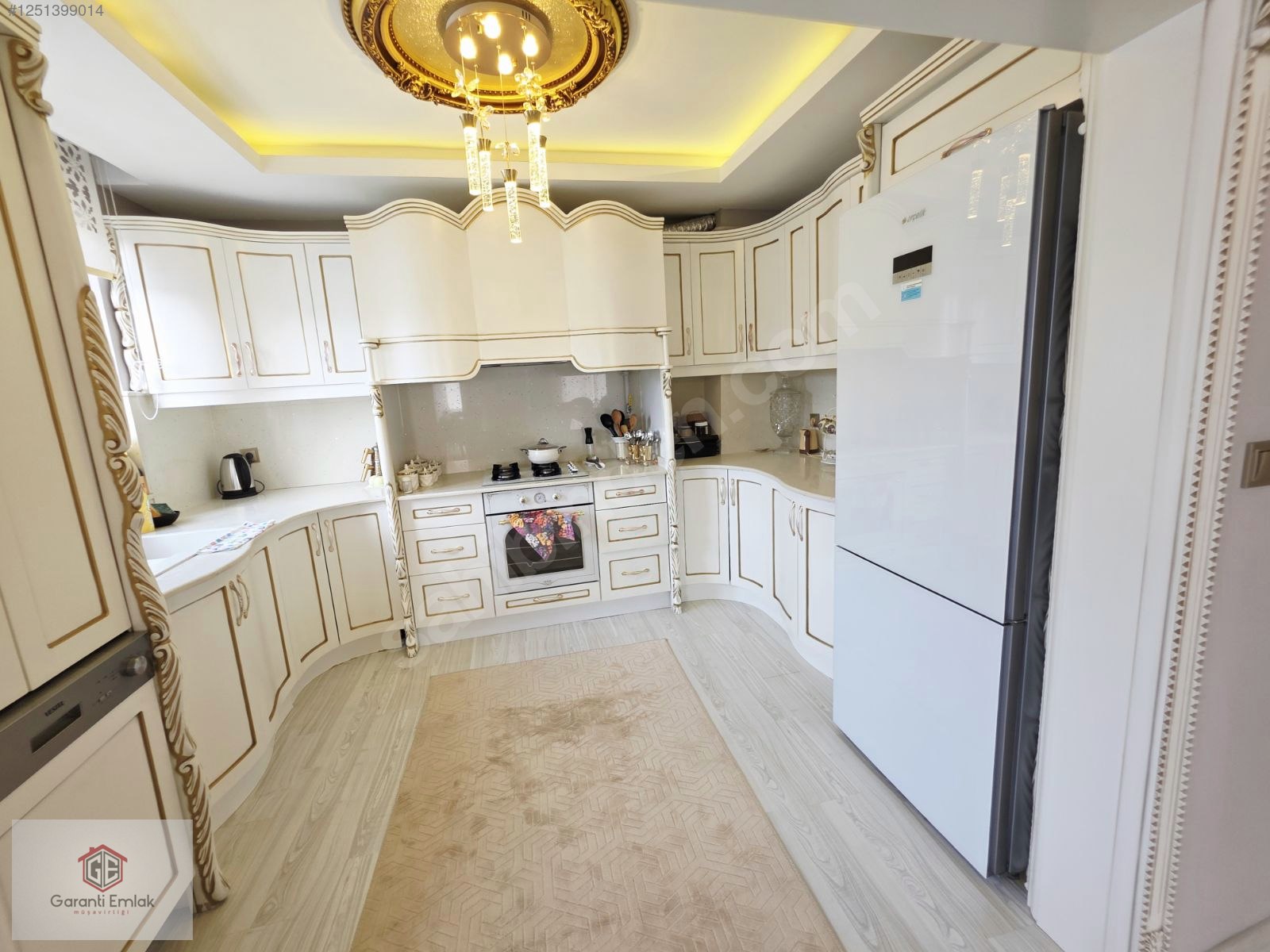 DURUGÖLDE UZAYKENTTE 6.KAT ÖN CEPHE LÜKS 150 M2 SATILIK DAİRE - ORDU ALTINORDU fotoğraf 8