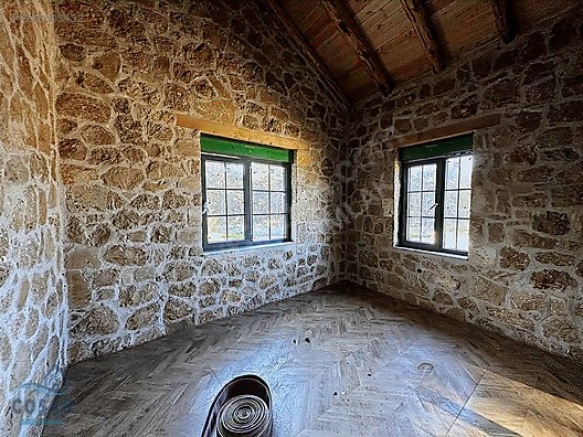638 M2 ÜZERİNE KURULU SATILIK TAŞTAN YAPILI VİLLA - ANTALYA AKSU fotoğraf 18