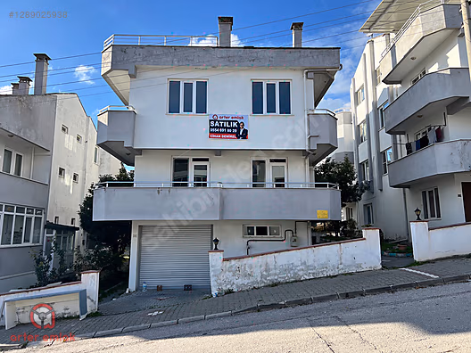ARTER EMLAK'TAN SEFAKÖY'DE 4+1 KAPALI OTOPARKLI TRİPLEKS VİLLA