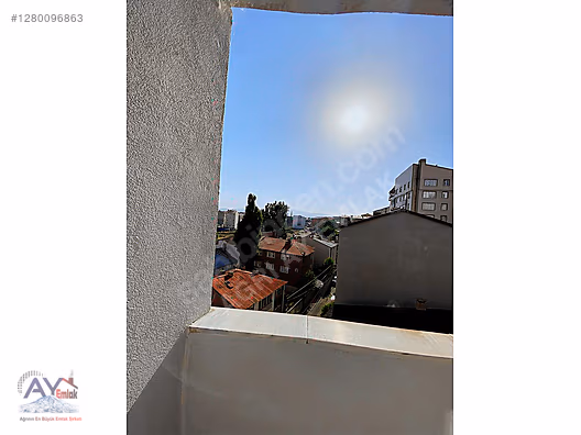 CUMHURİYET MAH. ŞEHİR MERKEZİNDE 3+1 SATILIK DAİRE - AĞRI MERKEZ fotoğraf 2