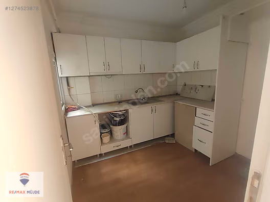 KURTULUŞ SON DURAK YAKINI 1.5+1 BALKONLU 5 . KAT - İSTANBUL ŞİŞLİ fotoğraf 10