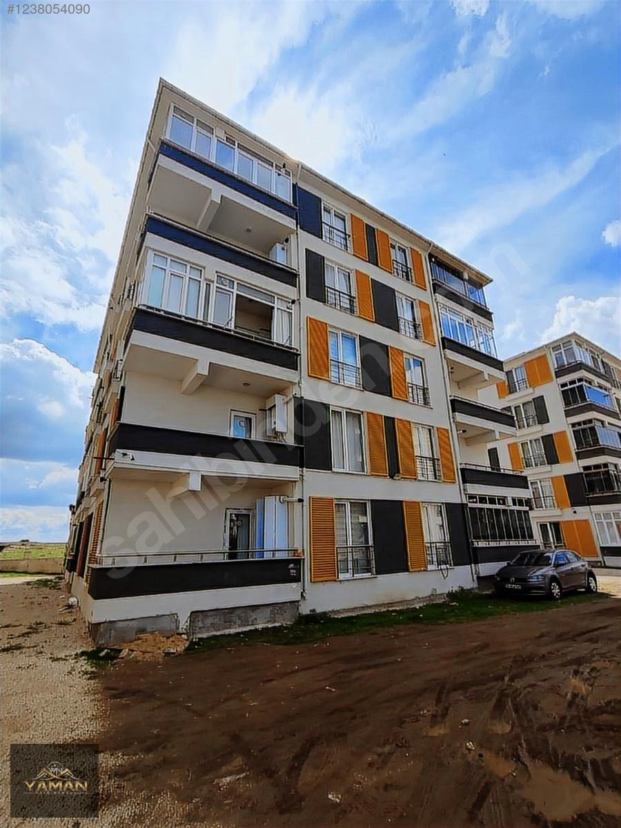SİTE İÇERİSİNDE ARA KATTA BALKONLU SATILIK 1+1 DAİRE - KIRKLARELİ MERKEZ fotoğraf 2