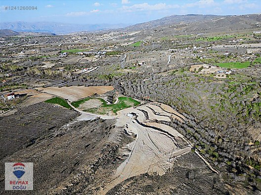 REMAX DOĞU GÜMÜŞBAĞLAR(MÜRÜDÜ) 19.095 m² BAĞLANTI KAVŞAĞI TARLA - ELAZIĞ MERKEZ fotoğraf 2