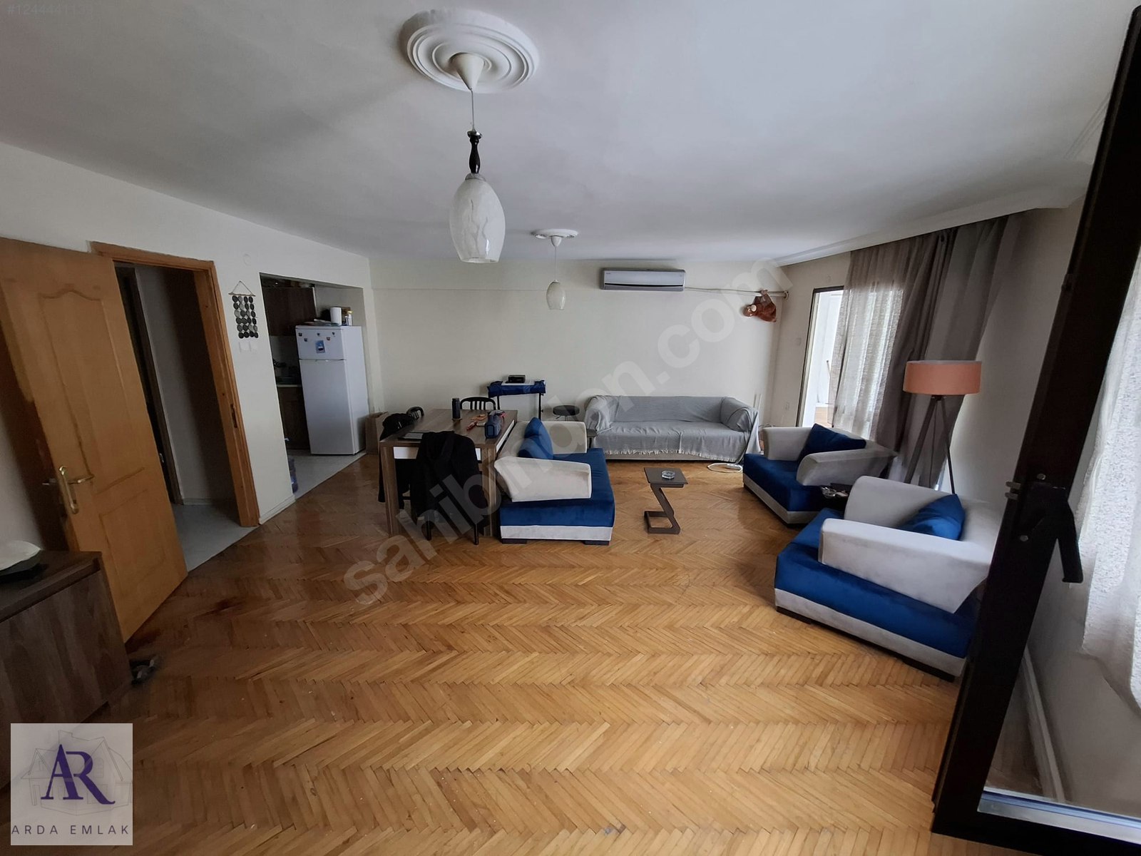 KARŞIYAKA ÇARŞI İÇİ TADİLATLI 3+1 120 M2 - İZMİR KARŞIYAKA fotoğraf 4