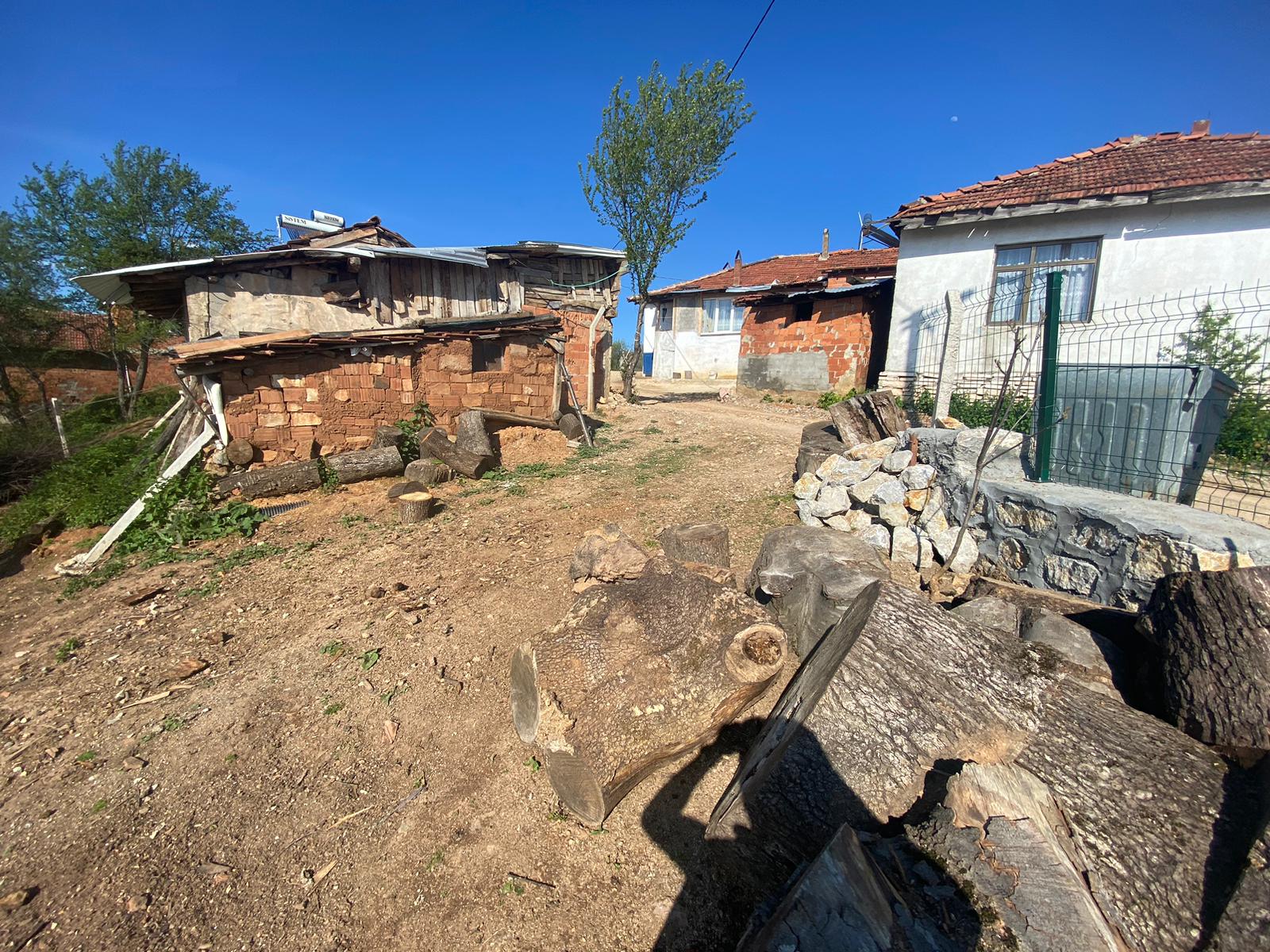 SAHİBİNDEN MÜSTAKİL EV İLE ARSA MANZARALI YAZLIKK KULLANILABİLİR - BURSA İNEGÖL fotoğraf 7