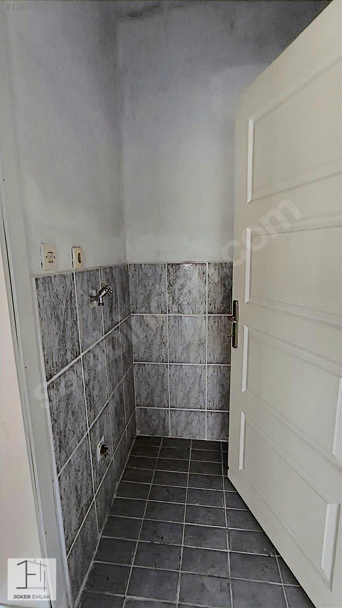 JOKER'DEN ŞEKEREVLERİ MEVKİNDE 3 KATLI 186m2 3+1 MÜSTAKİL EV - UŞAK MERKEZ fotoğraf 4