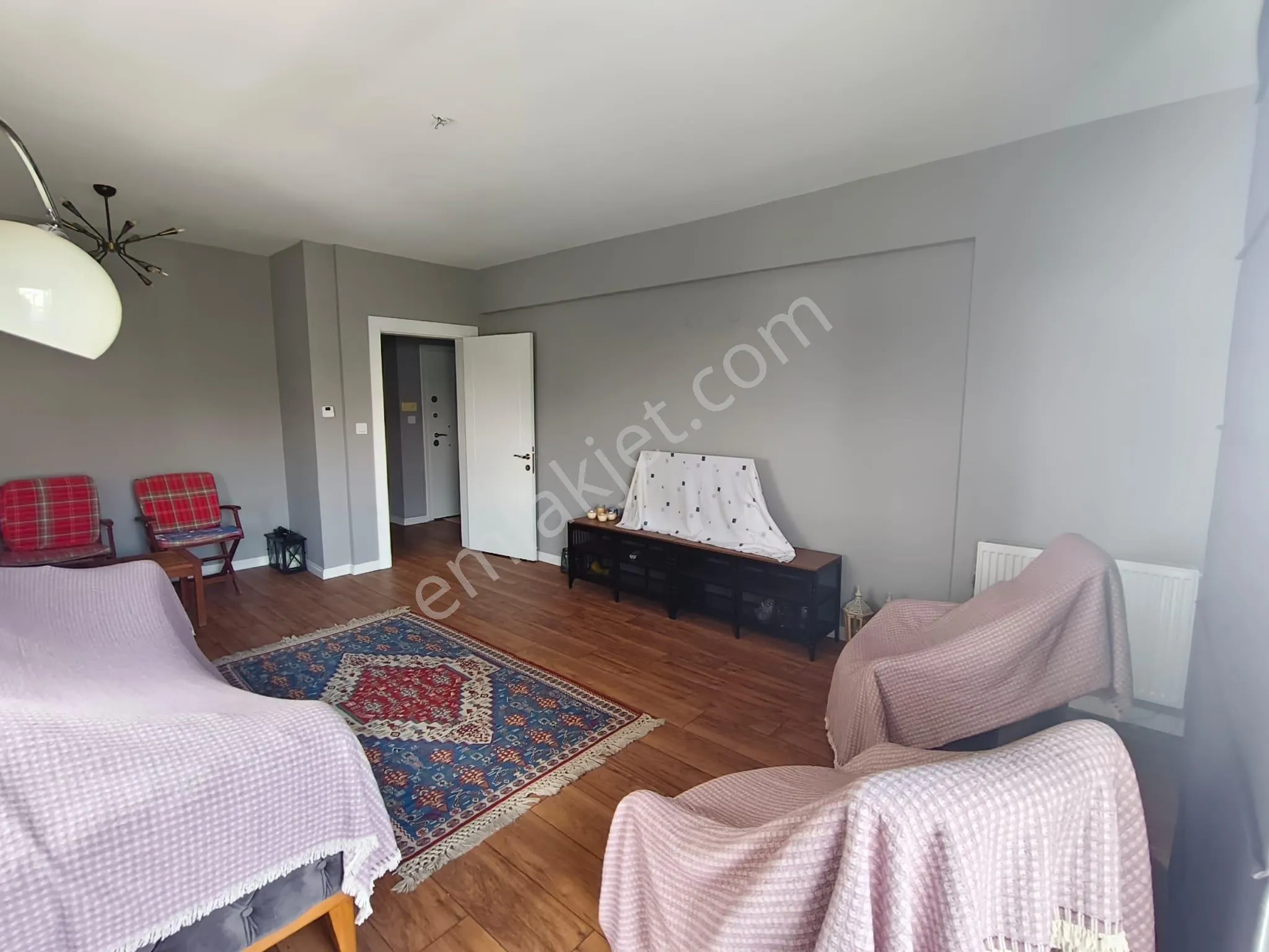 İzmir Selçuk Merkezde Full Eşyalı, Yenilenmiş 3 Balkonlu 2+1 Daire - İZMİR SELÇUK fotoğraf 3