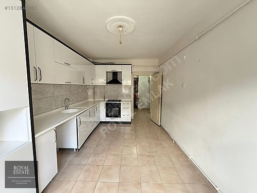 ROYAL EMLAKTAN 112 KARŞISINDA KİRALIK 3+1 DAİRE - AMASYA MERKEZ fotoğraf 4