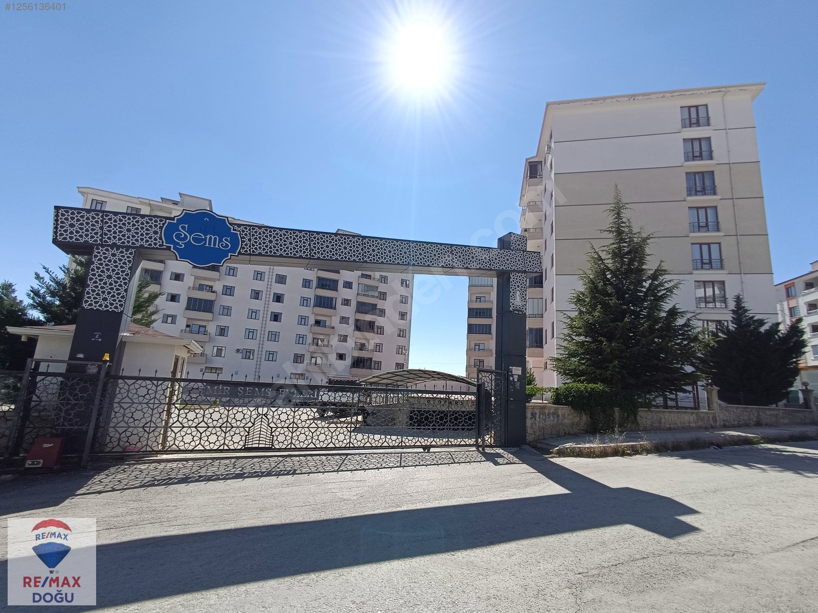 REMAX DOĞUDAN DOĞUKENT MİR ŞEMS SİTESİNDE 4+1 ACİL SATILIK DAİRE - ELAZIĞ MERKEZ fotoğraf 3