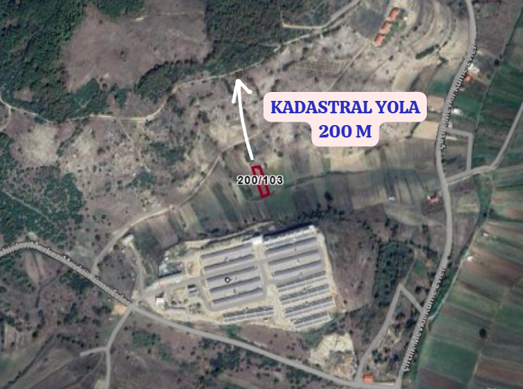KOCAELİ İZMİT ŞAHİNLER  KÖYÜNDE 808 M²  TARLA  SATILIKTIR - KOCAELİ İZMİT fotoğraf 3