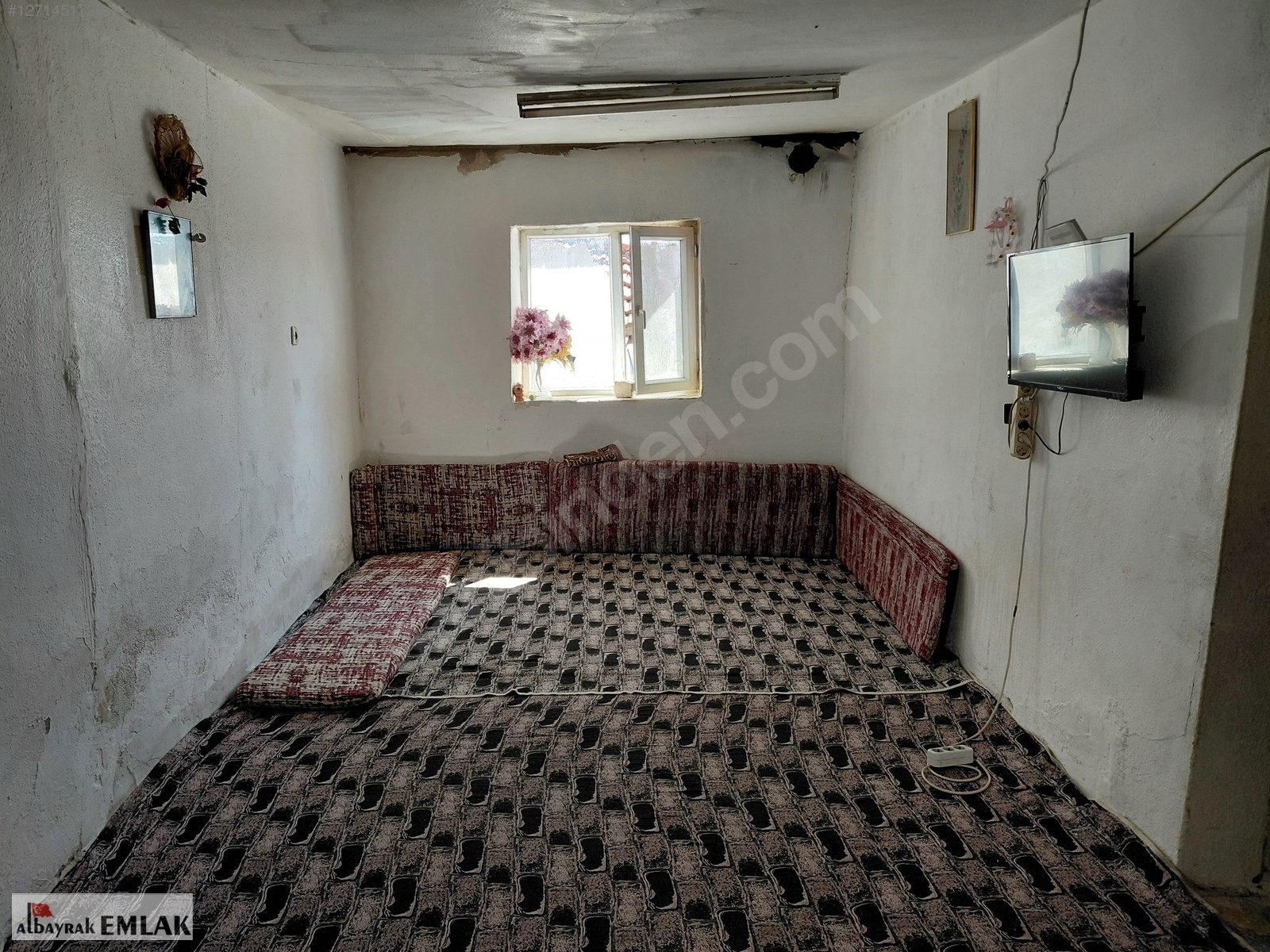 AKHİSAR ZEYTİNLİOVA DA SATILIK ARSA FİYATINA 120 M2 3+1 EV - MANİSA AKHİSAR fotoğraf 2