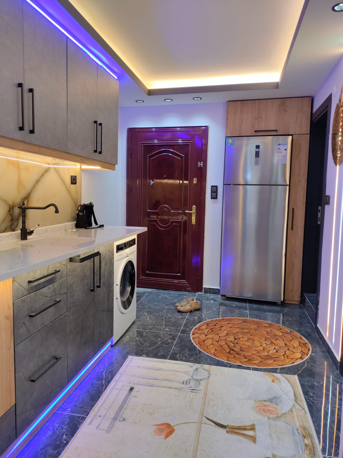 M2 ALTIPARMAK CADDE ÜSTÜNDE 2+1 80M2 SATILIK EŞYALI DAİRE - BURSA OSMANGAZİ fotoğraf 5
