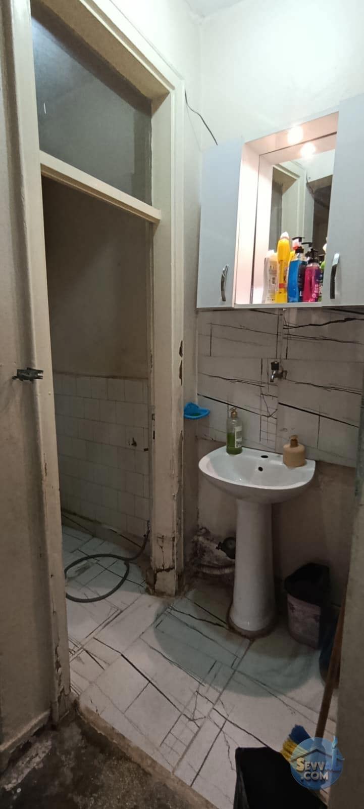 CENGİZ TOPEL MAH 5.KAT 2+1 SOBALI - ŞANLIURFA HALİLİYE fotoğraf 3