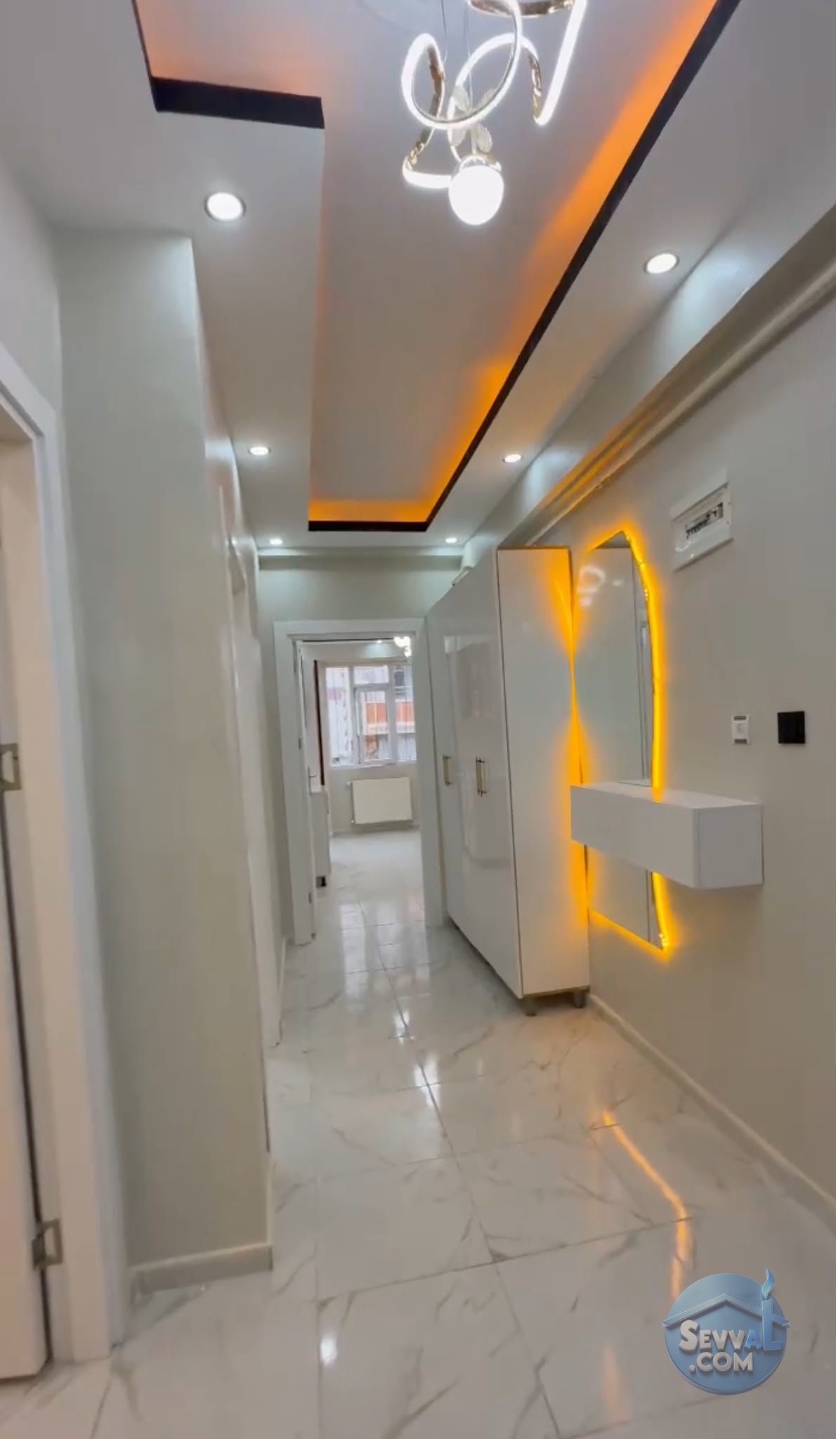 AHMET YESEVİ MAH. CAZİBE ARKASI ARA KAT İÇİ FULL YAPILI 3+1 ODALI SATILIK DAİRE. - ŞANLIURFA HALİLİYE fotoğraf 7