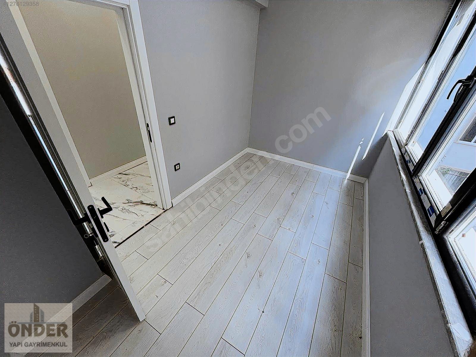 ÖZGÜRLÜK MAH ASANSÖRLÜ 2+1 ULTRA LÜXS ARAKAT - KOCAELİ ÇAYIROVA fotoğraf 5
