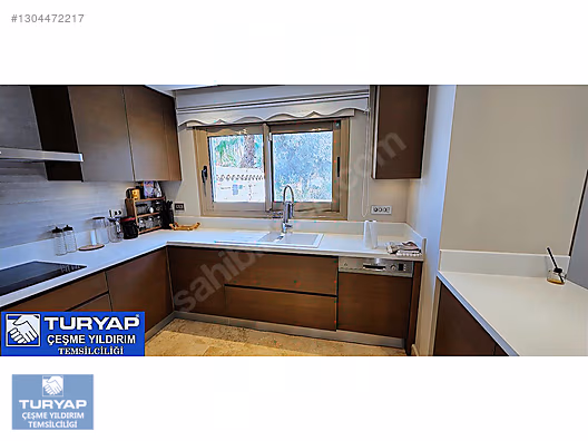 TURYAP ÇEŞME ALAÇATI YILLIK KİRALIK MÜSTAKİL HAVUZLU 7+1 VİLLA - İZMİR ÇEŞME fotoğraf 3