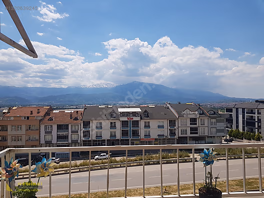 Arslan Sitesi 4 Kat 3+1 120 m2 Yerden Isıtmalı Masrafsız Daire - BURSA İNEGÖL fotoğraf 4