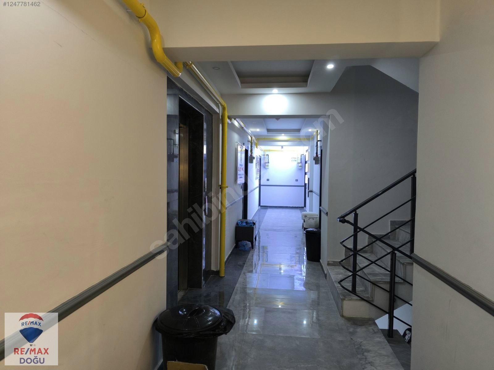 REMAX DOĞUDAN ELAZIĞIN EN GÖZDE KONUMUNDA LÜX 2+1 OFİSLER - ELAZIĞ MERKEZ fotoğraf 3