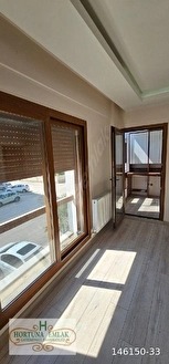 Torbalı Güzel Vadi Sitesinde Havuzlu, Ultra Lüks 2+1 – Ebeveyn Banyolu & Giyinme - İZMİR TORBALI fotoğraf 2