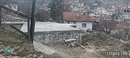 Göynük merkeze yakın 334 M2 temeli atılmış ev arsa - BOLU GÖYNÜK fotoğraf 2