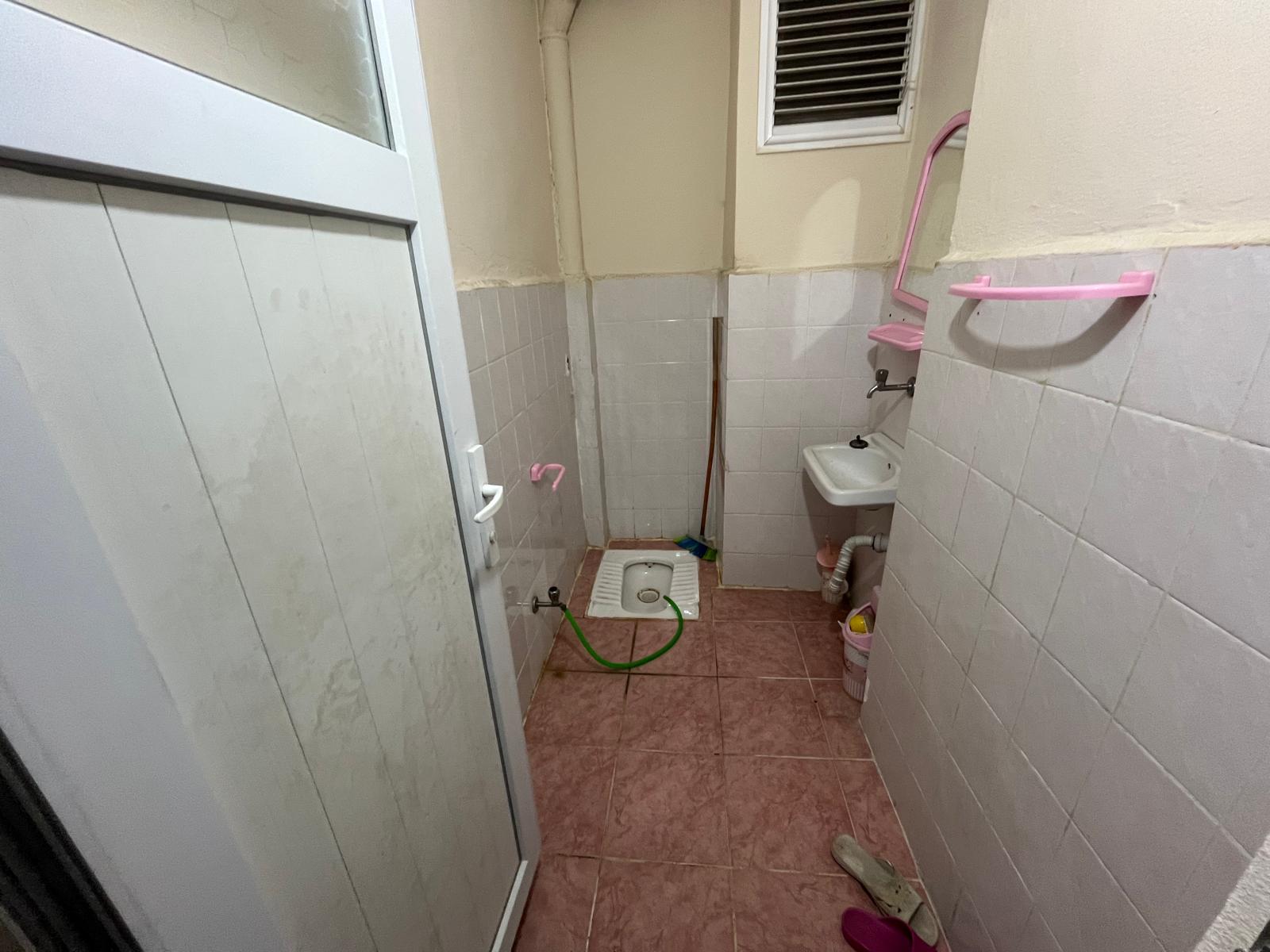 HÜRRİYET MAHALLESİNDE GENİŞ OTURUMLU 3 CEPHELİ 3+1 DAİRE - MERSİN YENİŞEHİR fotoğraf 10