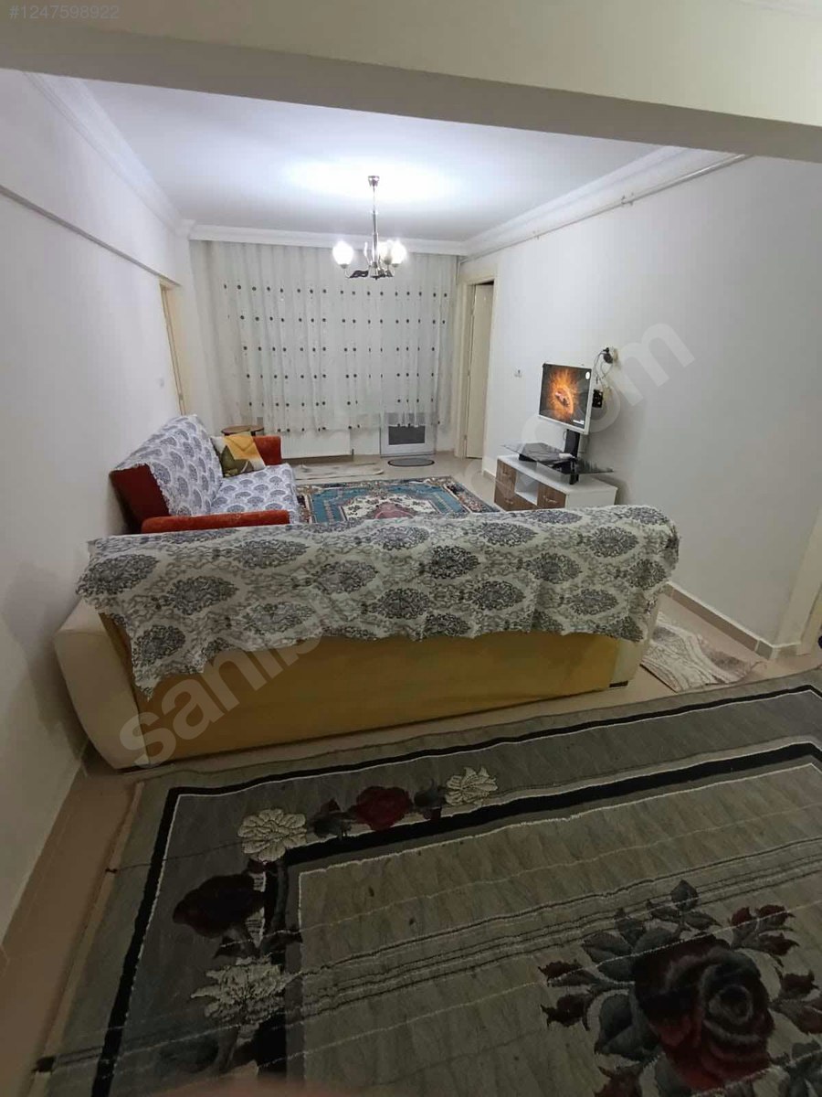 PUSULA EMLAKTAN ÜNİVERSİTE CİVARINDA 2+1 STÜDYO EŞYALI TERASLI - KİLİS MERKEZ fotoğraf 2