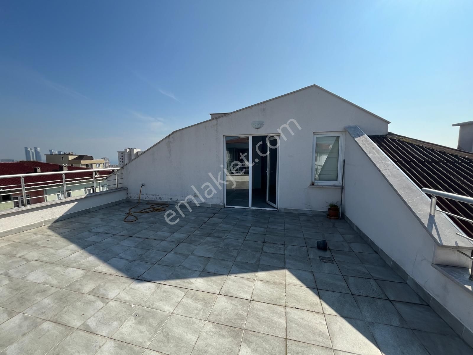 Baki Emlaktan Yukarı Mahallede Deniz Manzaralı Salılık 3+2 Dubleks - İSTANBUL KARTAL fotoğraf 23