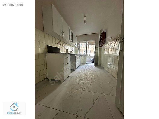 GAZİ MAHALLESİNDE SAHİLE VE CAMİYE 2 DK YÜRÜME MESAFESİNDE 3+1 - MERSİN YENİŞEHİR fotoğraf 4