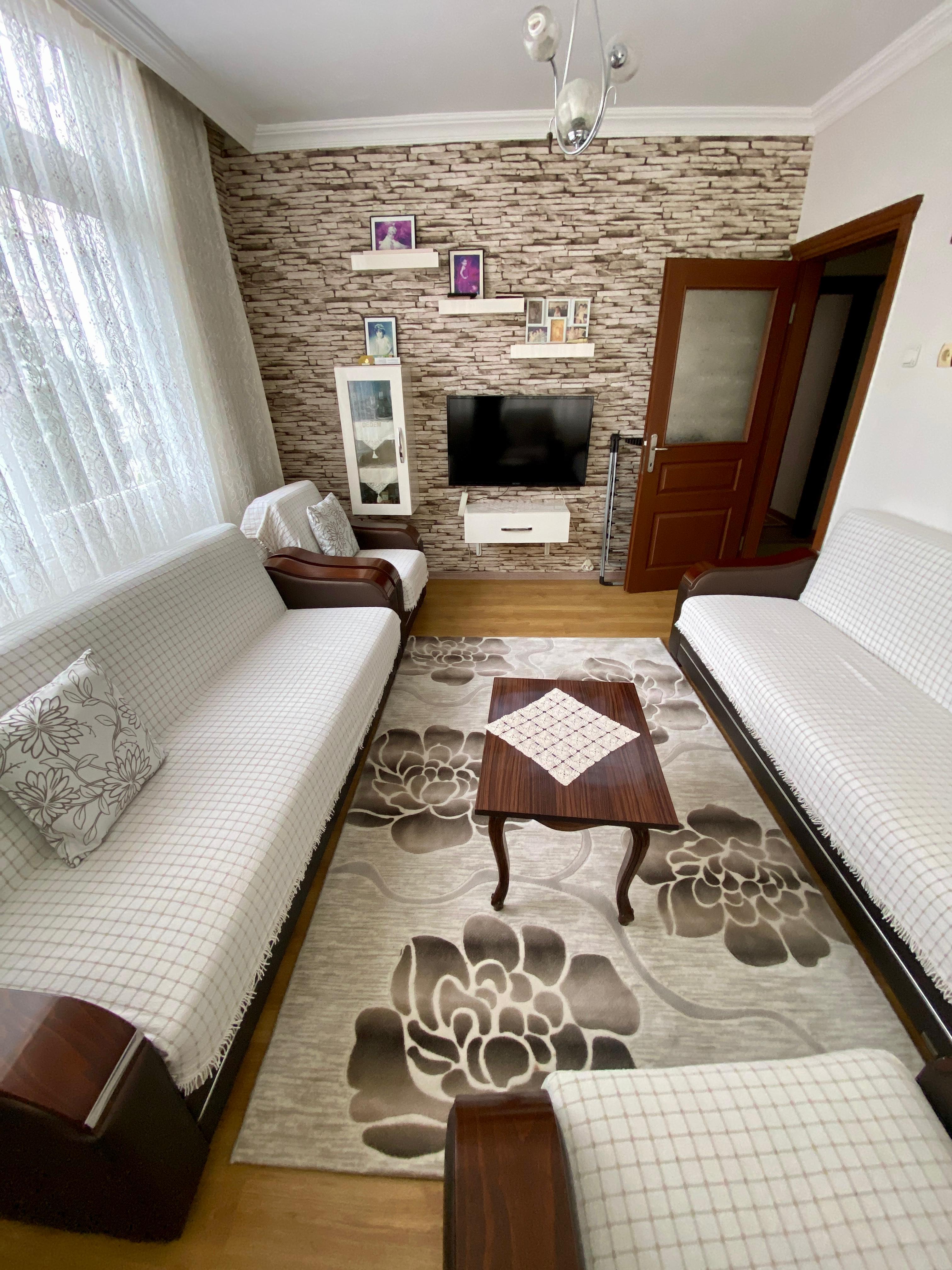 FIRSAT DAİRE DOĞALGAZLI GENİŞ OTURUMLU İÇİ FUL YAPILI 3+1 DAİRE - MERSİN MEZİTLİ fotoğraf 8