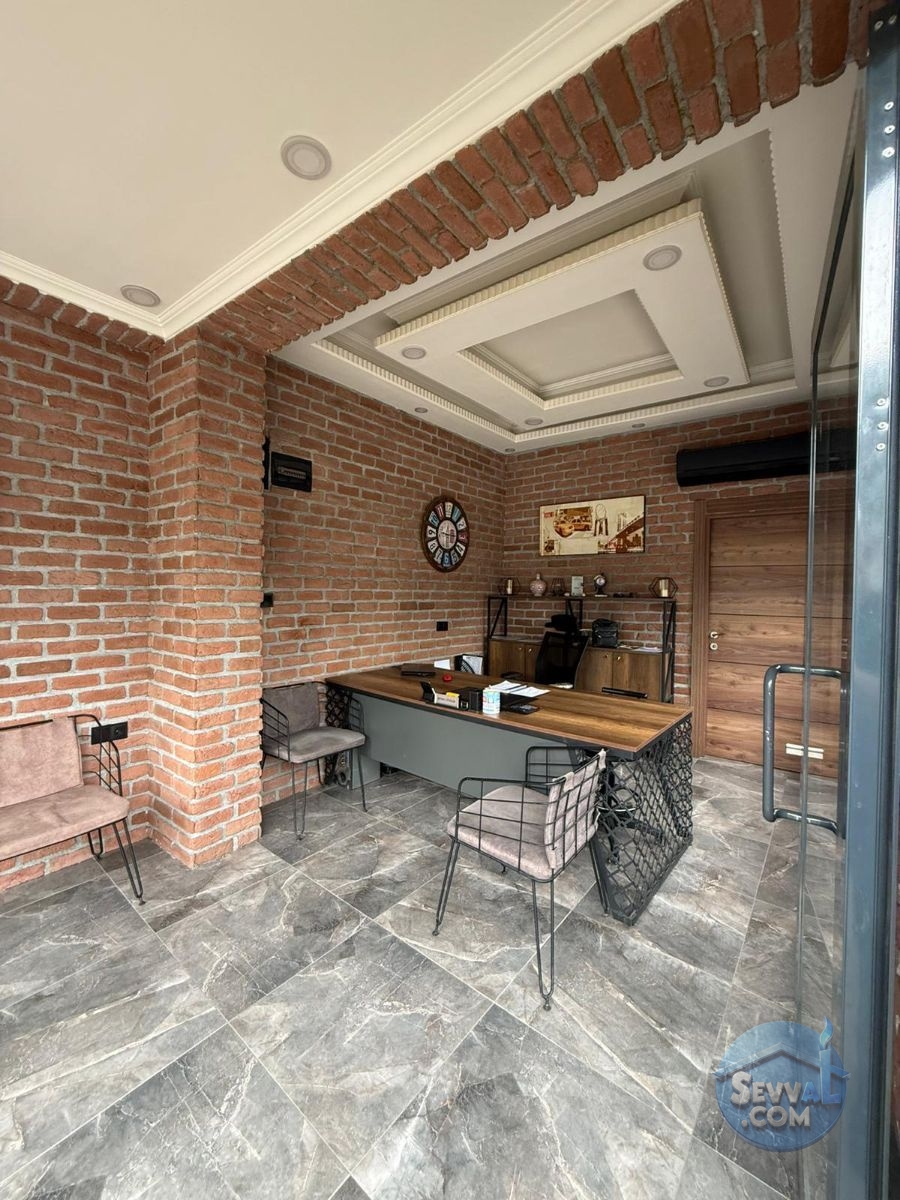 D-100 KARAYOLUNA CEPHE TABELA DEĞERİ YÜKSEK DÜKKAN OFİS - Kocaeli Gölcük fotoğraf 7