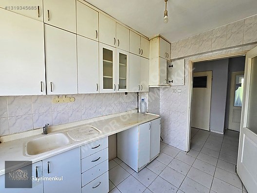 KUŞADASI HACIFEYZULLAH MAHALLESİNDE 2+1 DOĞALGAZLI KELEPİR DAİRE - AYDIN KUŞADASI fotoğraf 9