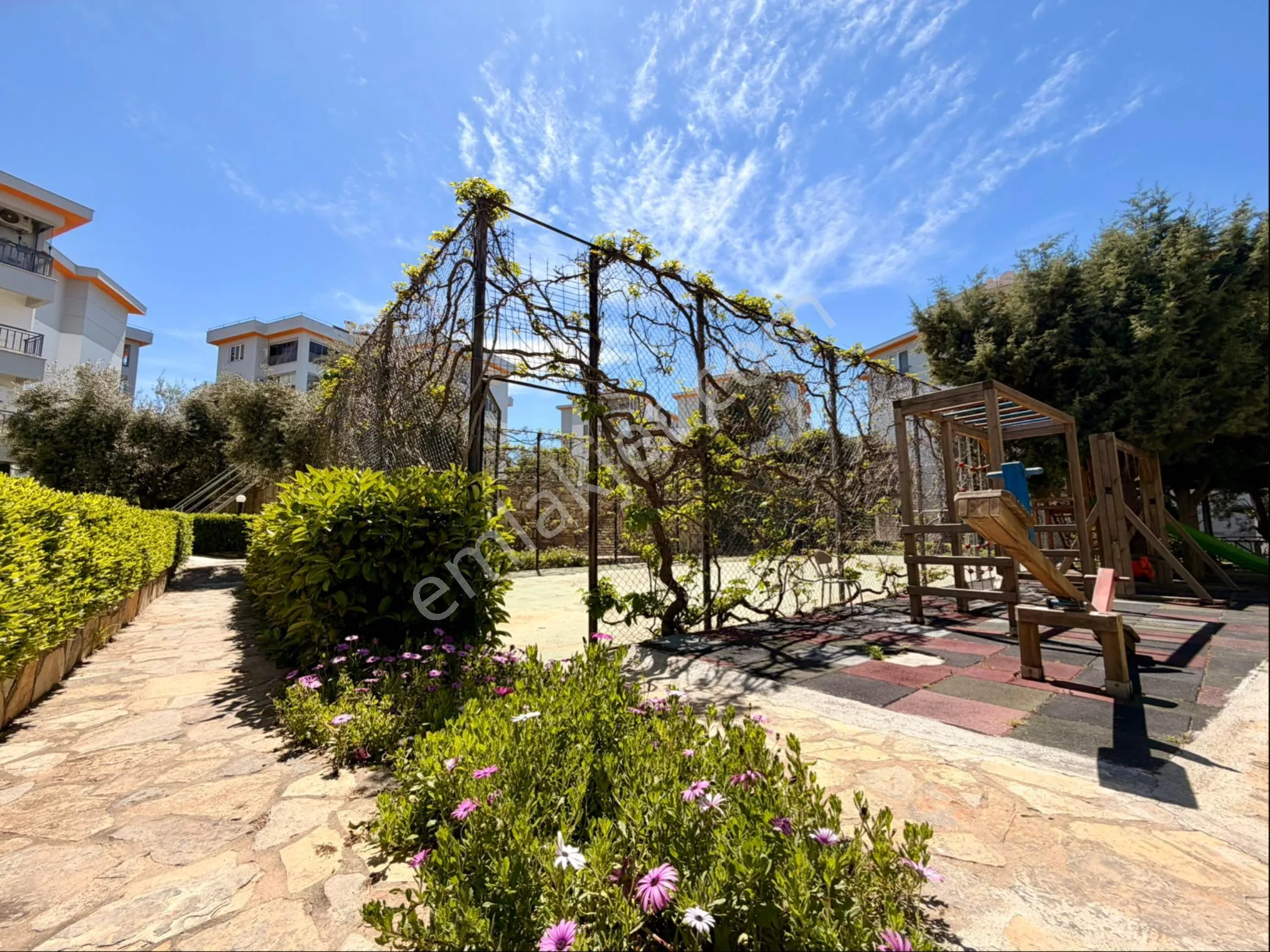 Kuşadası Marinada Deniz Manzaralı Satılık 2+1 Bakımlı Daire - AYDIN KUŞADASI fotoğraf 23