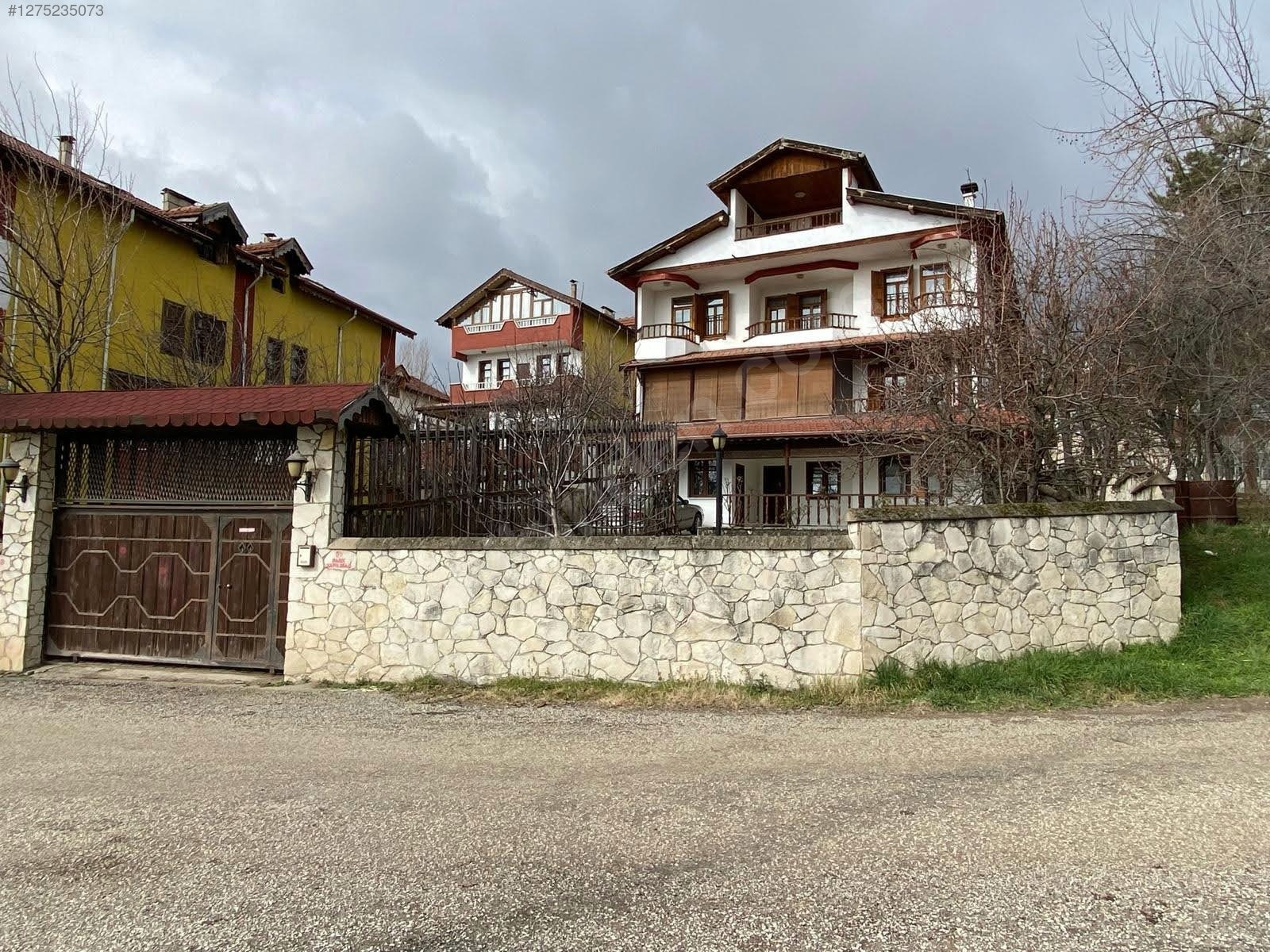Cadde Emlaktan tripleks 608m2 arsalı ,8+1 müstakil bahçeli villa - KARABÜK SAFRANBOLU fotoğraf 28